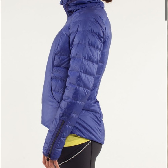 Lululemon Down Town Puffy Jacket in Pigment Blue - Picture 3 of 8